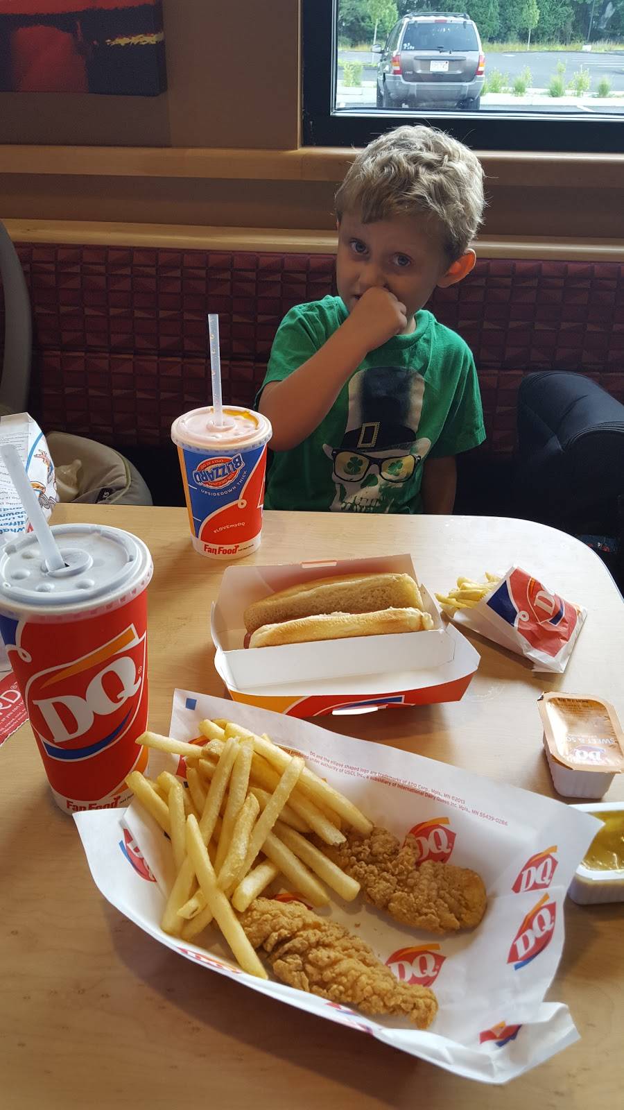 Dairy Queen Grill & Chill | restaurant | 579 Washington St, Hanover, MA 02339, USA | 7819241139 OR +1 781-924-1139