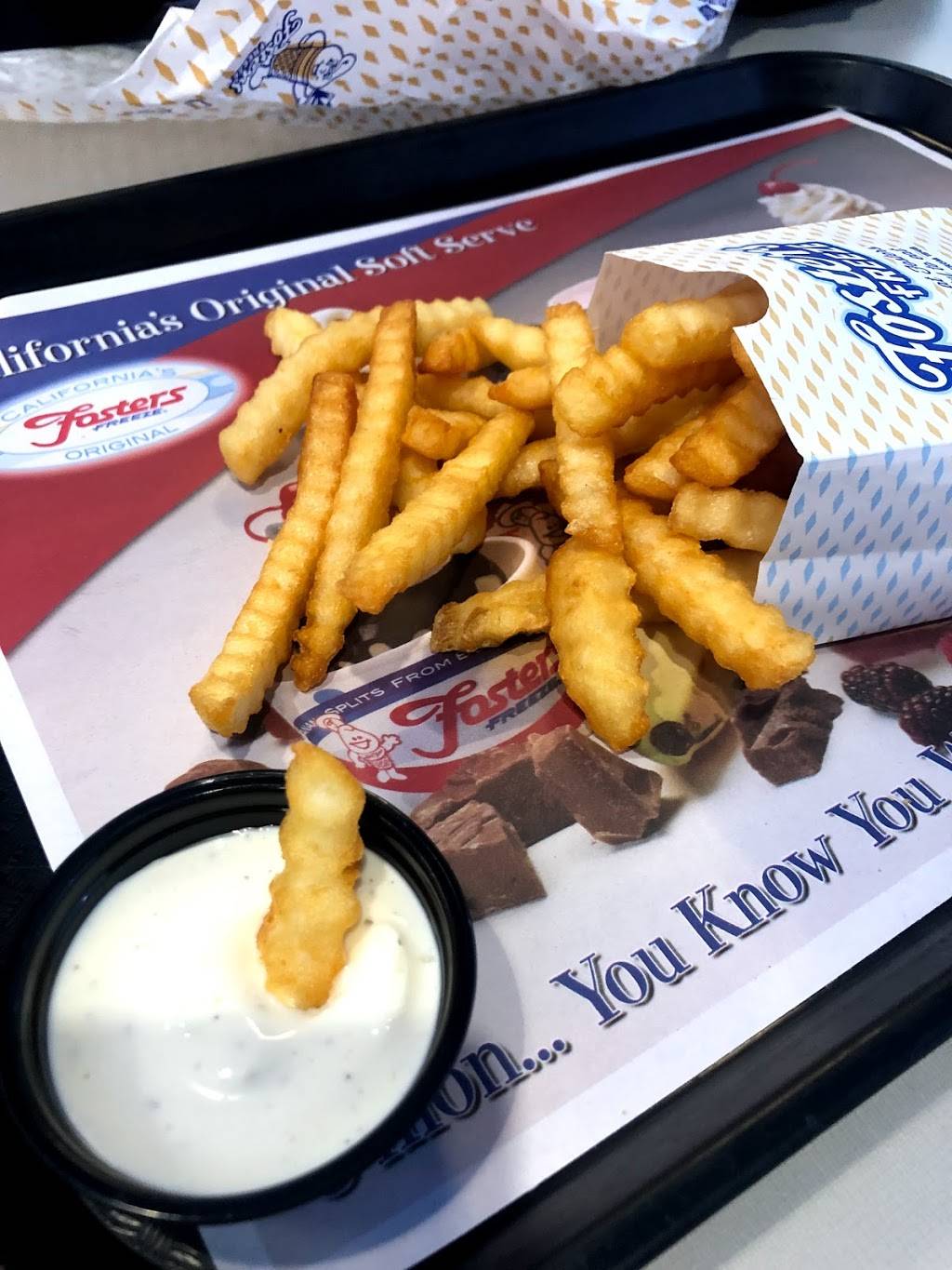 Fosters Freeze | restaurant | 902 Clovis Ave, Clovis, CA 93612, USA | 5592992820 OR +1 559-299-2820