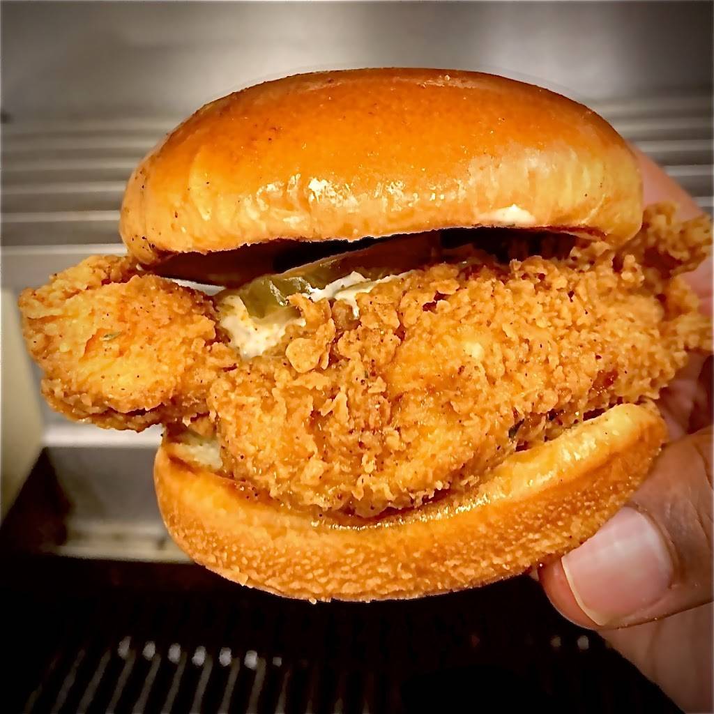 Gordons Chicken | restaurant | 333 Sam Ridley Pkwy W, Smyrna, TN 37167, USA | 6159847984 OR +1 615-984-7984