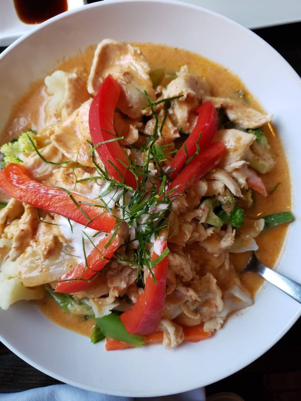 Orchid | restaurant | 29 Lisbon St, Lewiston, ME 04240, USA | 2077530389 OR +1 207-753-0389