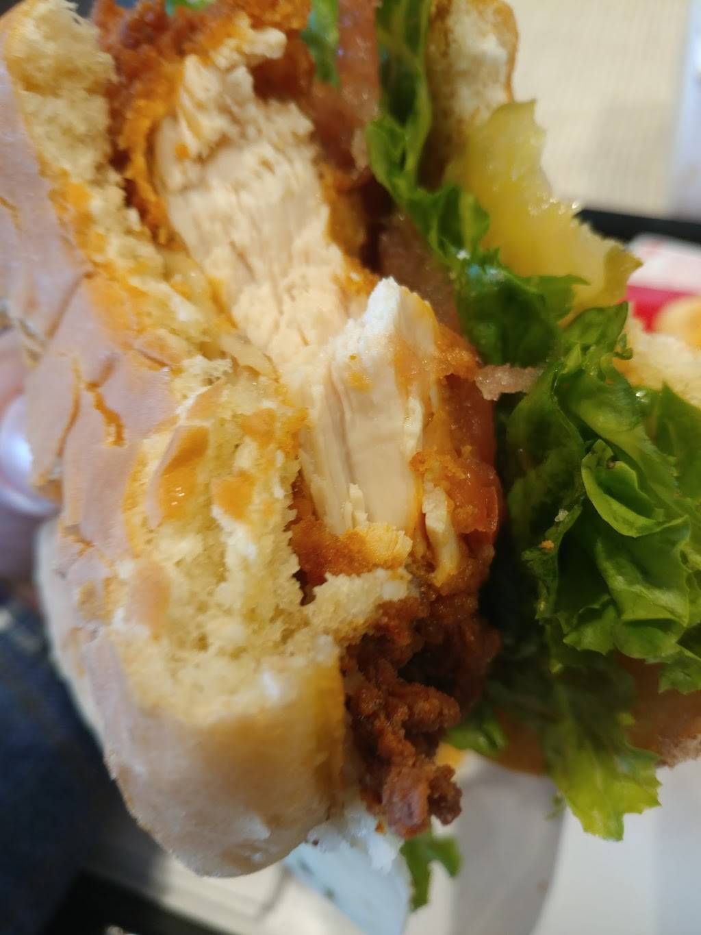 Chick-fil-A Newington | restaurant | 3240 Berlin Turnpike, Newington, CT 06111, USA | 8606650048 OR +1 860-665-0048