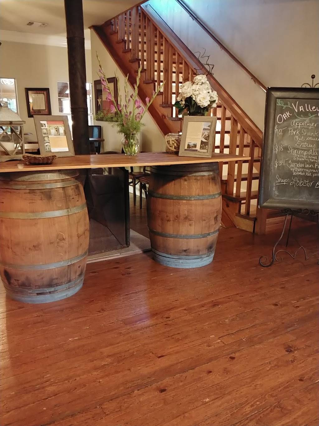 Oak Valley Vineyards | restaurant | 27315 Natural Bridge Caverns Rd, San Antonio, TX 78266, USA | 8309808033 OR +1 830-980-8033