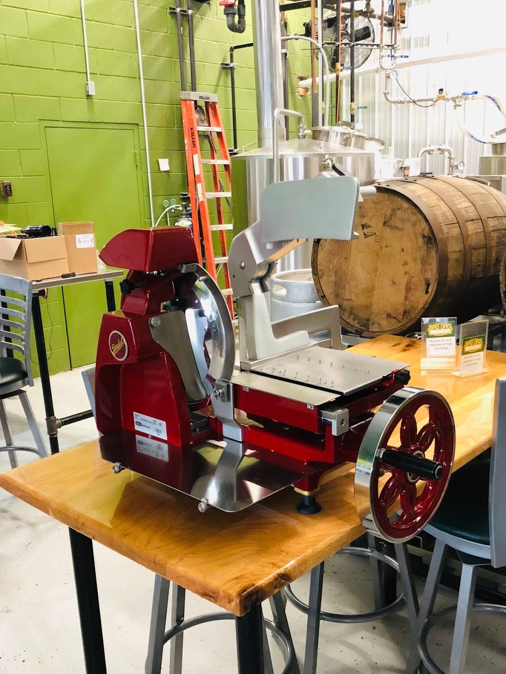 Bad Dad Brewing Co. | restaurant | 407 W Washington St C, Fairmount, IN 46928, USA | 7659484193 OR +1 765-948-4193