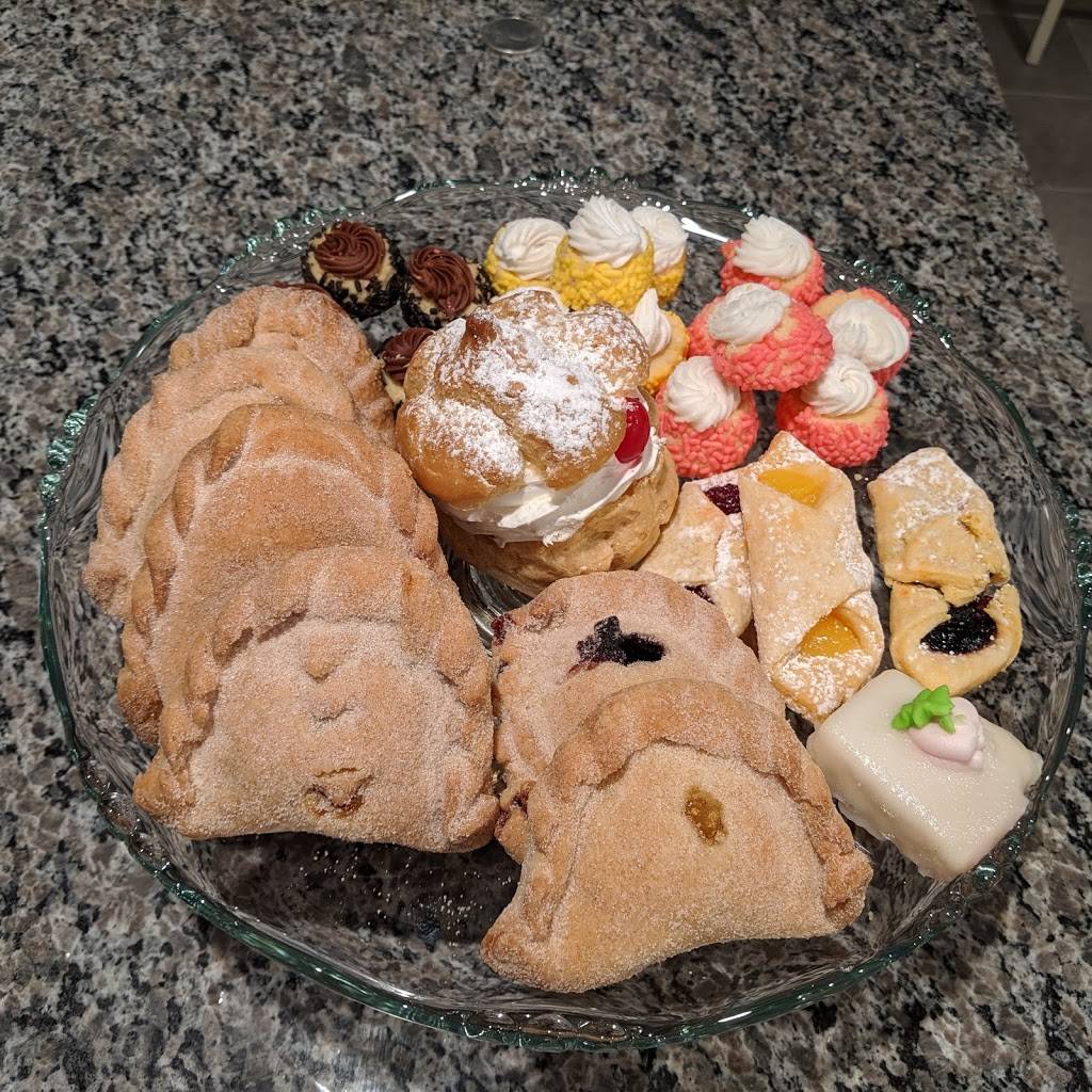 Pastians Bakery | restaurant | 3320 2nd St NW, Albuquerque, NM 87107, USA | 5053457773 OR +1 505-345-7773