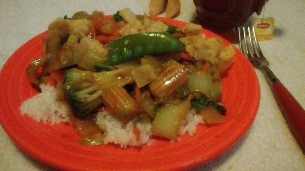 Overseas Chinese Restaurant | restaurant | 450 E Linn St, Canton, IL 61520, USA | 3096471927 OR +1 309-647-1927