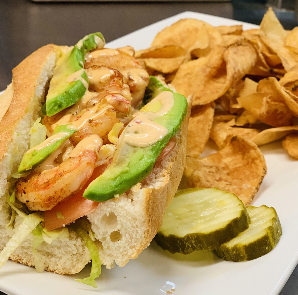 Crabby Dicks | restaurant | 30 Clinton St, Delaware City, DE 19706, USA | 3028325100 OR +1 302-832-5100