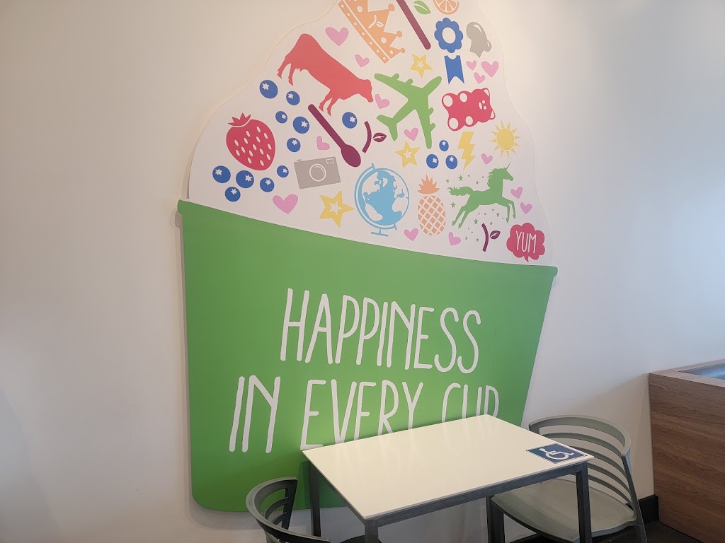 Yogurtland | restaurant | 1155 W Renaissance Pkwy #520, Rialto, CA 92376, USA | 9095660037 OR +1 909-566-0037