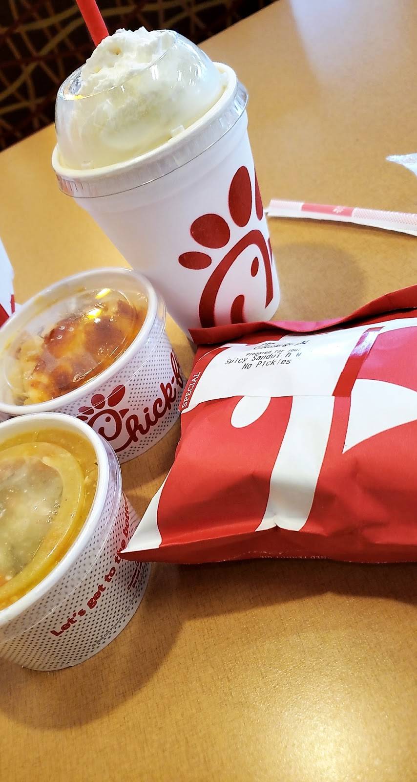 Chick-fil-A | restaurant | 6176 Retail Rd Ste 100, Dallas, TX 75231, USA | 2148907551 OR +1 214-890-7551