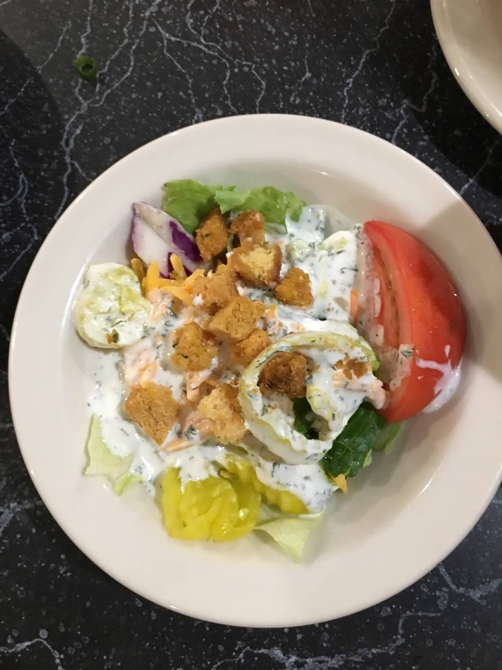 City Limits Seafood & Steaks | restaurant | 392 Main St, Philadelphia, MS 39350, USA | 6013892333 OR +1 601-389-2333