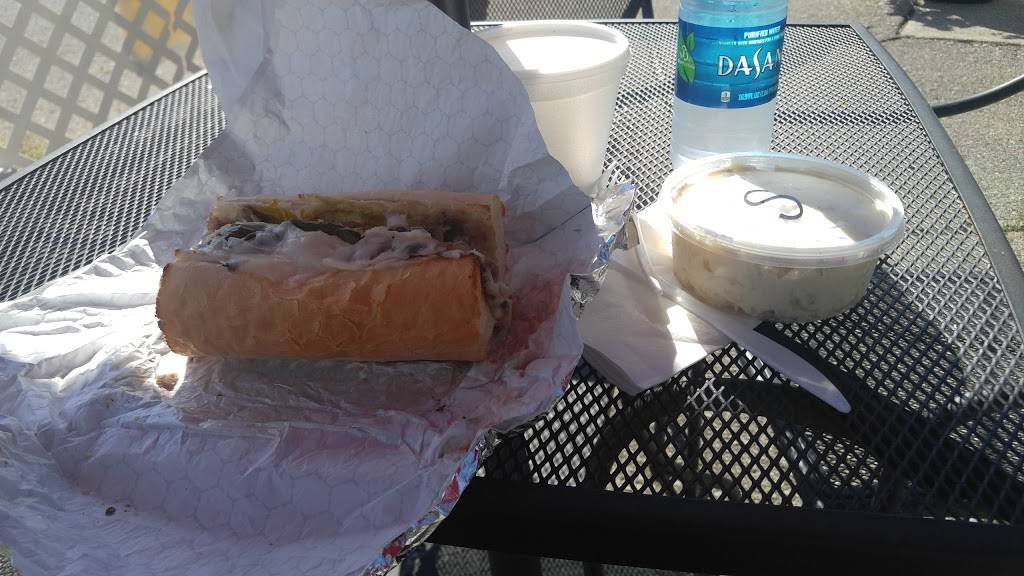 Lake House Pub | meal delivery | 310 W Buffalo St, New Buffalo, MI 49117, USA | 2694692247 OR +1 269-469-2247