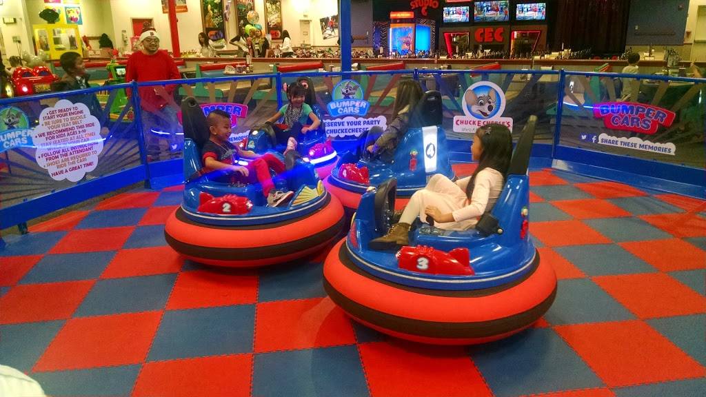 Chuck E. Cheese | restaurant | 15225 W 134th Pl St, Olathe, KS 66062, USA | 9133900901 OR +1 913-390-0901