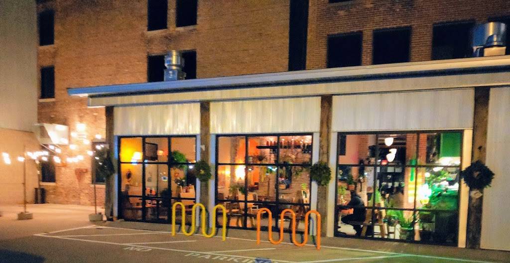 Caucho | restaurant | 1202 3rd St SE #102, Cedar Rapids, IA 52401, USA | 3192002525 OR +1 319-200-2525