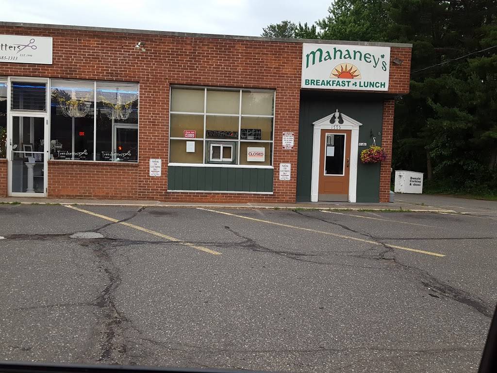 Mahaney Breakfast & Lunch | meal takeaway | 1775 Poquonock Ave, Windsor, CT 06095, USA | 8606831136 OR +1 860-683-1136