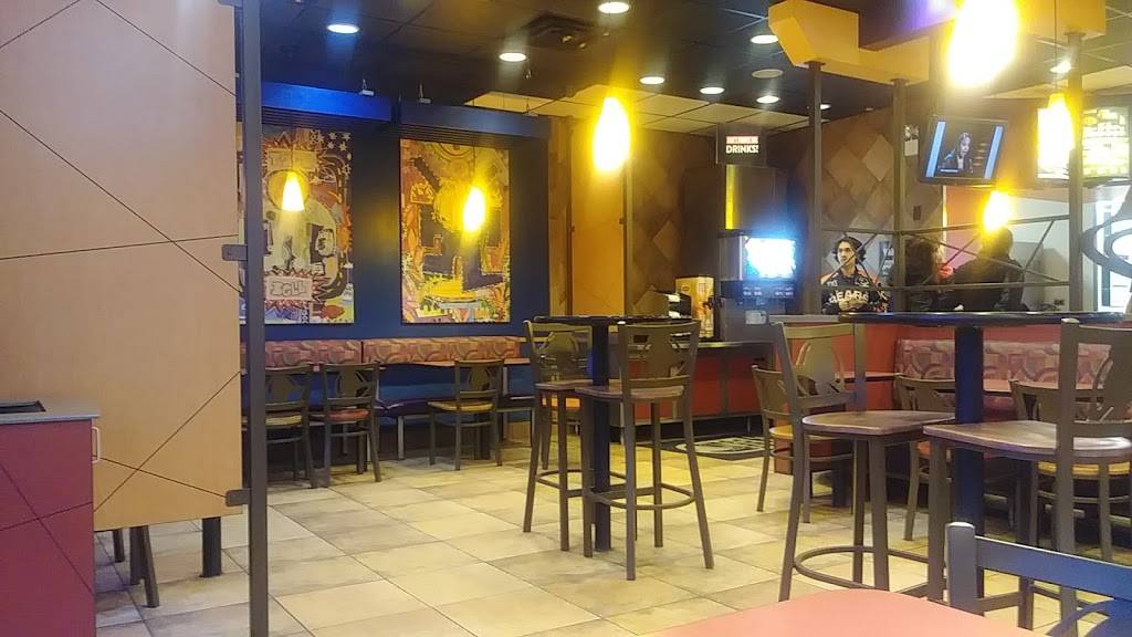 Taco Bell | meal takeaway | 2225 S Cicero Ave, Cicero, IL 60804, USA | 7086526161 OR +1 708-652-6161