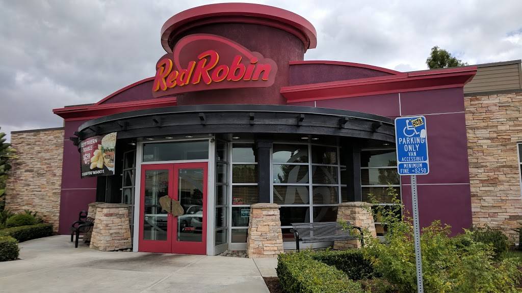 Red Robin Gourmet Burgers and Brews | restaurant | 5461 Katella Ave, Cypress, CA 90630, USA | 7142269009 OR +1 714-226-9009