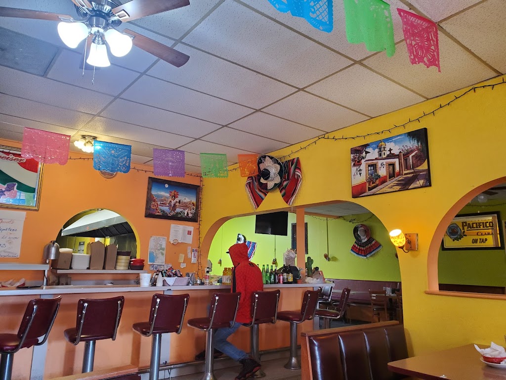 Valley Azteca Restaurant | restaurant | 5000 Valley W Blvd #4646, Arcata, CA 95521, USA | 7078260723 OR +1 707-826-0723