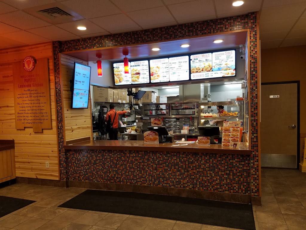 Popeyes Louisiana Kitchen | restaurant | 5227 E Kings Canyon Rd, Fresno, CA 93727, USA | 5594541225 OR +1 559-454-1225