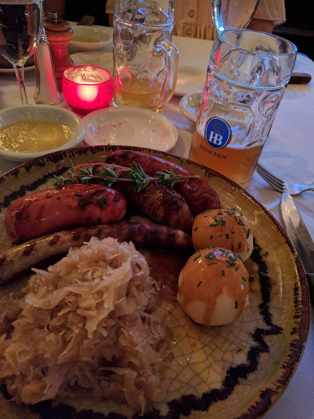 Jager Haus | restaurant | 612 US-6, Mahopac, NY 10541, USA | 8456211648 OR +1 845-621-1648