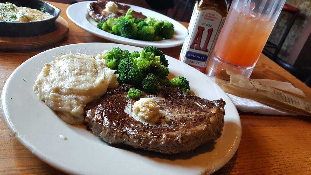 Chilis Grill & Bar | meal takeaway | 1300 Annette Way, Yuba City, CA 95993, USA | 5306741197 OR +1 530-674-1197