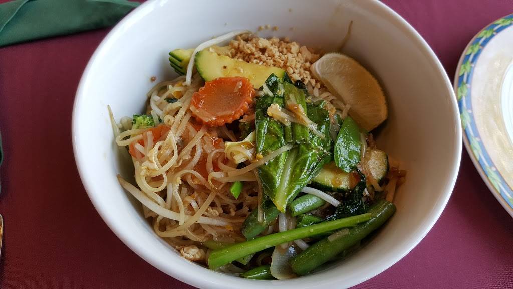 Sugar Palm Thai Restaurant | restaurant | 5580 Vincent Gate Terrace, Alexandria, VA 22312, USA | 7033541077 OR +1 703-354-1077