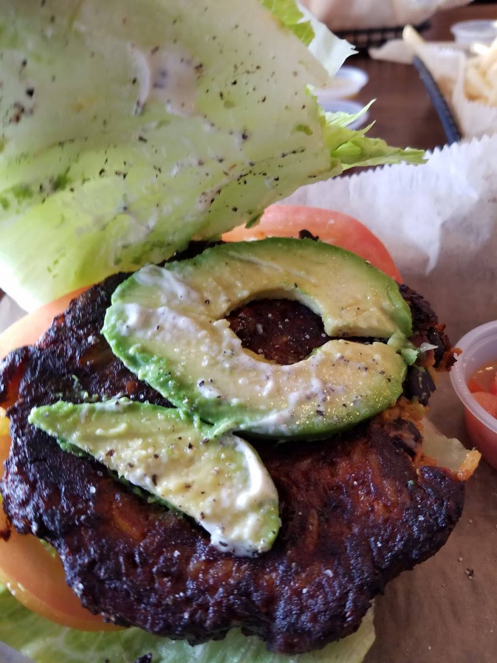 Burger 21 St. Petersburg | restaurant | 3201 4th St N, St. Petersburg, FL 33704, USA | 7272892820 OR +1 727-289-2820