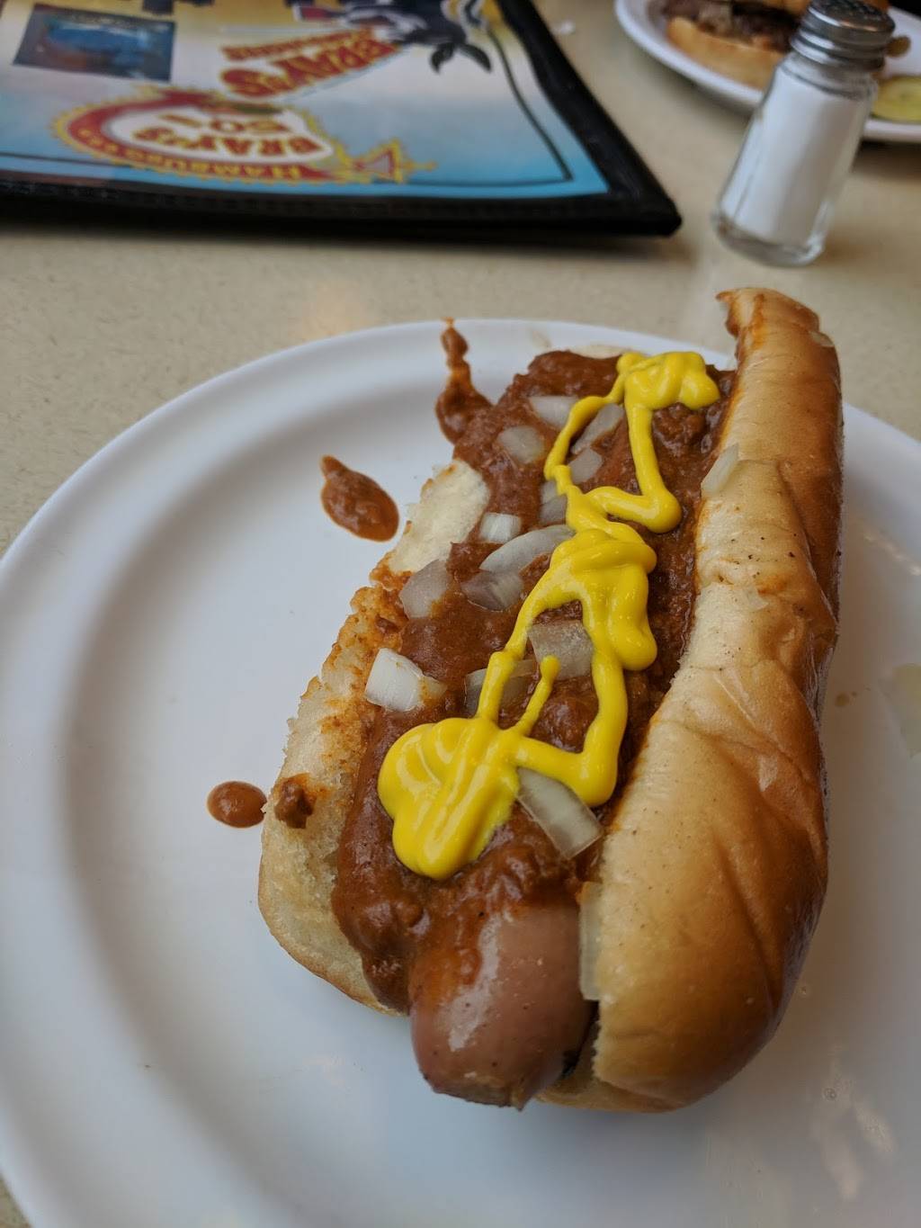 Brays Hamburgers | restaurant | 35650 Ford Rd, Westland, MI 48185, USA | 7347222950 OR +1 734-722-2950