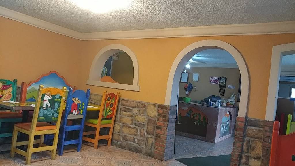 Cazadorez Mexican Restaurant | restaurant | 1405 S Mississippi Ave, Atoka, OK 74525, USA | 5808898899 OR +1 580-889-8899