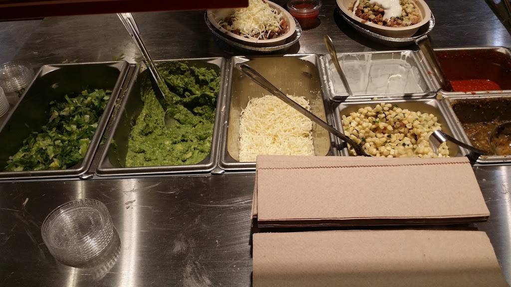Chipotle Mexican Grill | restaurant | 22379 El Toro Rd, Lake Forest, CA 92630, USA | 9498309091 OR +1 949-830-9091