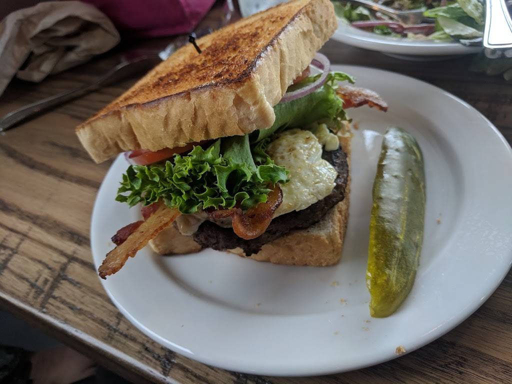 Ole Rooste | restaurant | 2204 Park Rd, Connersville, IN 47331, USA | 7656920625 OR +1 765-692-0625