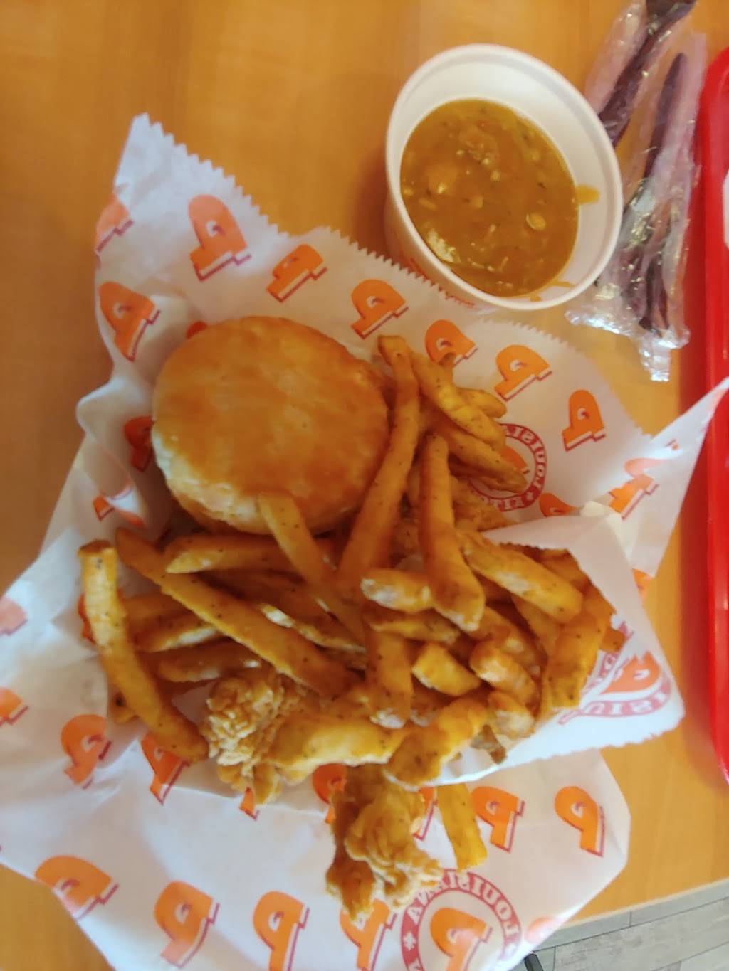 Popeyes® Louisiana Kitchen | restaurant | 709 Dundas St, Woodstock, ON N4S 6Z2, Canada | 5194213500 OR +1 519-421-3500