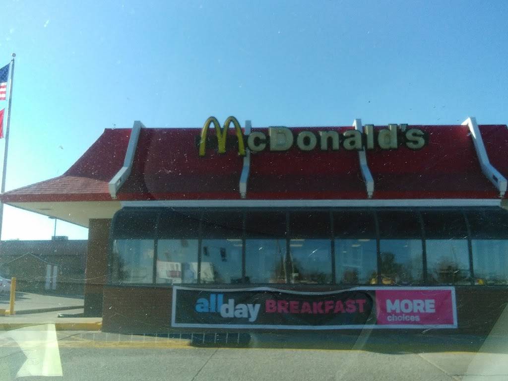 McDonalds | cafe | 101 W Pike Ave, Petersburg, IN 47567, USA | 8123542255 OR +1 812-354-2255