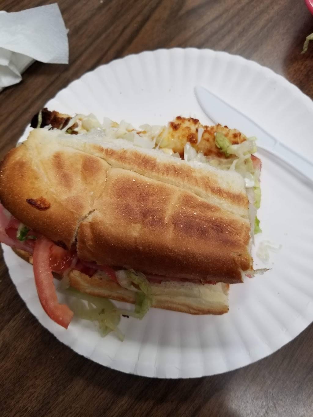 Codys Pizza | restaurant | 538 E Albion St, Avilla, IN 46710, USA | 2608973601 OR +1 260-897-3601