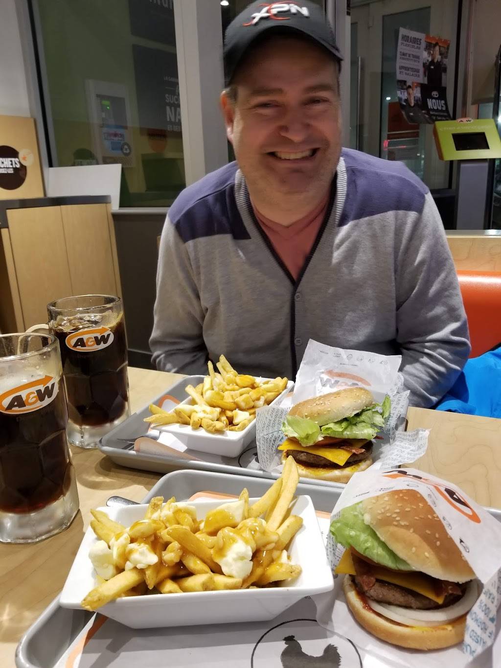 A&W Canada | restaurant | 1210 Rue de la Concorde, Lévis, QC G6W 0M7, Canada | 4188343300 OR +1 418-834-3300