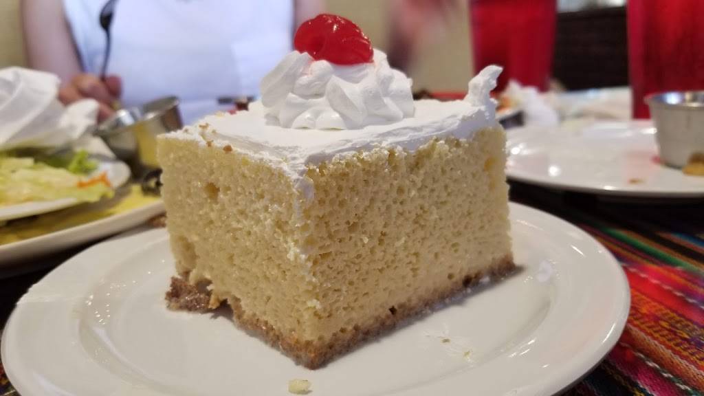 Culantro | restaurant | 22939 Woodward Ave, Ferndale, MI 48220, USA | 2486321055 OR +1 248-632-1055