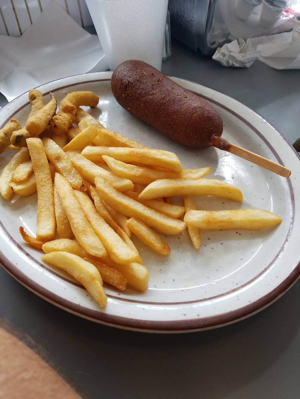 Siggys Restaurant | restaurant | 26820 Jefferson Ave, Murrieta, CA 92562, USA | 9516960119 OR +1 951-696-0119