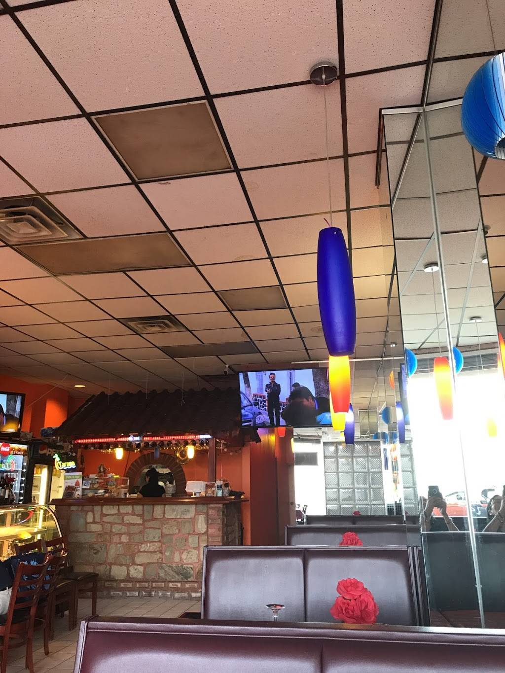 La Cabaña Peruana | restaurant | 9304 Liberty Ave, Ozone Park, NY 11417, USA | 7188483133 OR +1 718-848-3133