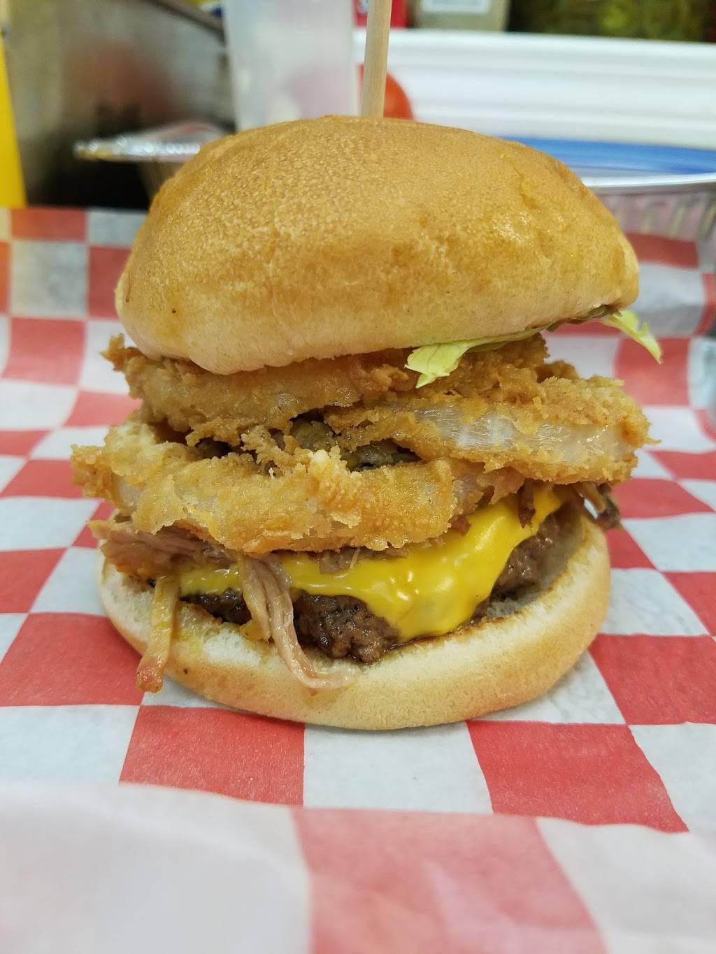 Patriots Smokehouse | restaurant | 2006 1/2 Martintown Rd, Clarks Hill, SC 29821, USA | 8036136221 OR +1 803-613-6221