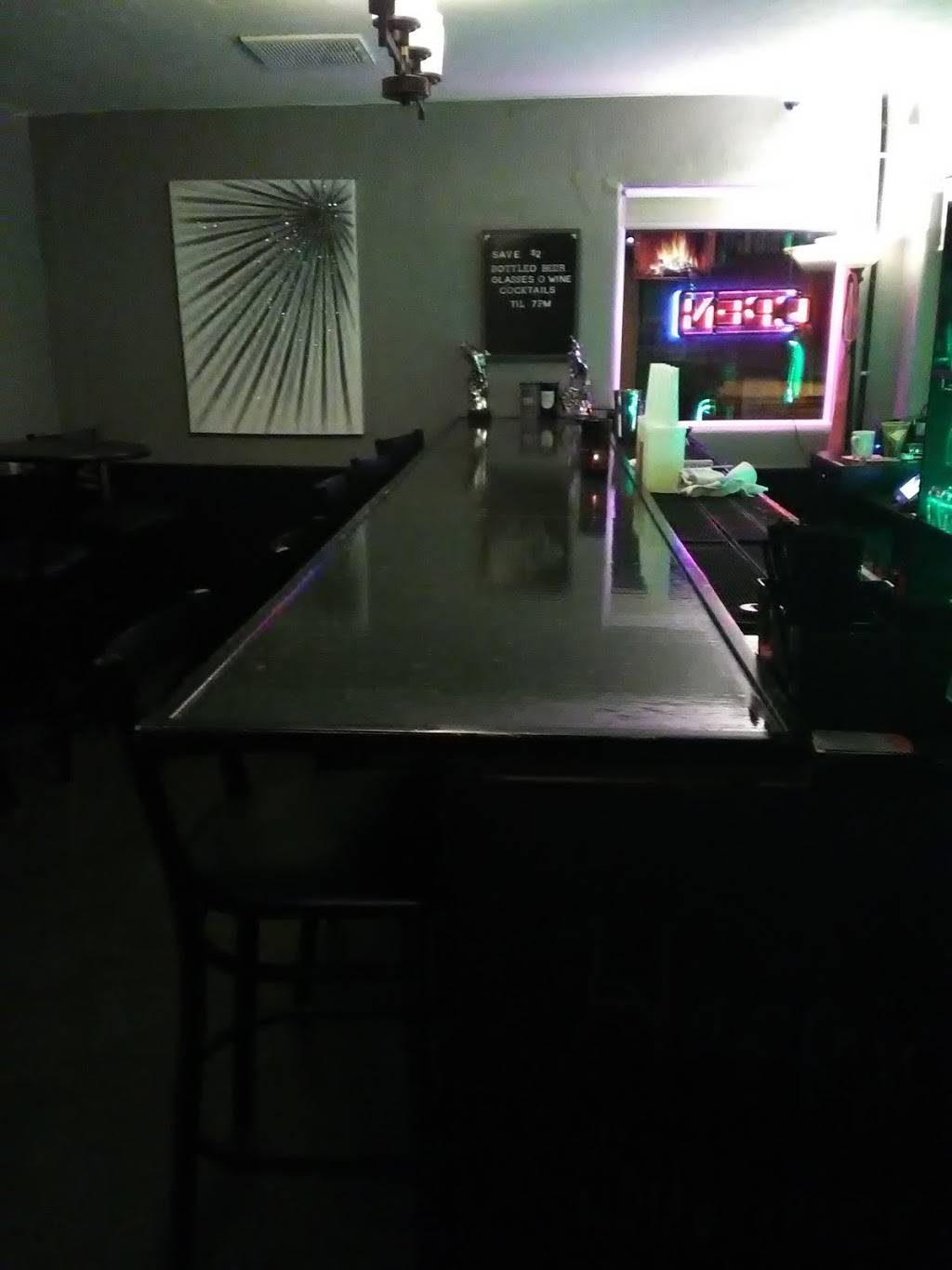 Sign of the Thymes Bistro | restaurant | 5845 W Palmaire Ave, Glendale, AZ 85301, USA | 6239315777 OR +1 623-931-5777