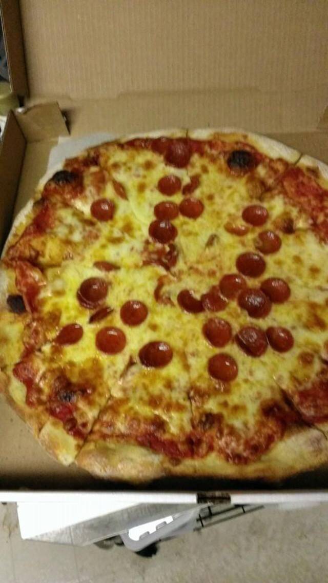 Dontes Pizzeria | restaurant | 6409 Brownsville Rd, Pittsburgh, PA 15236, USA | 4126552004 OR +1 412-655-2004