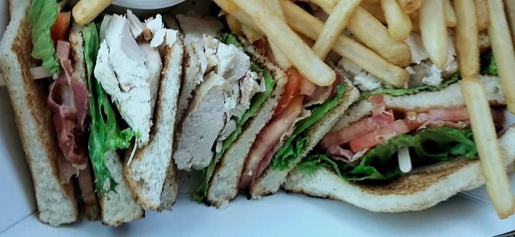 Rôtisserie St-Hubert | restaurant | 135 Boulevard Celine-Dion, Charlemagne, QC J5Z 3L6, Canada | 5143855555 OR +1 514-385-5555