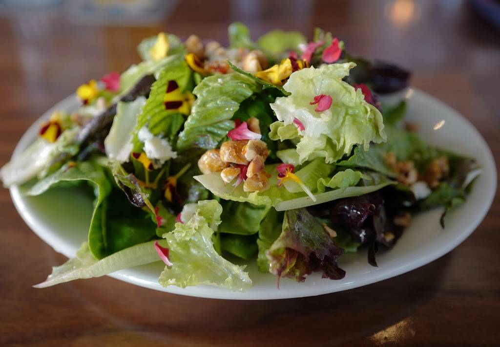 Violets | restaurant | 2301 Clement St, San Francisco, CA 94121, USA | 4156824861 OR +1 415-682-4861