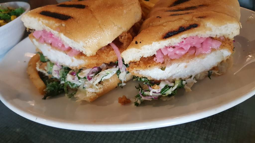 California Fish Grill | restaurant | 3801 N Lakewood Blvd, Long Beach, CA 90808, USA | 5624201010 OR +1 562-420-1010