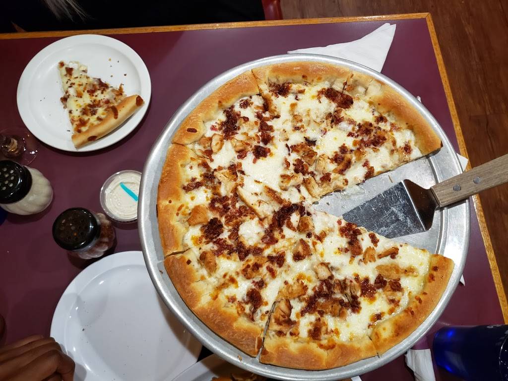 House of Pizza | restaurant | 3640 Central Ave, Charlotte, NC 28205, USA | 7045689410 OR +1 704-568-9410