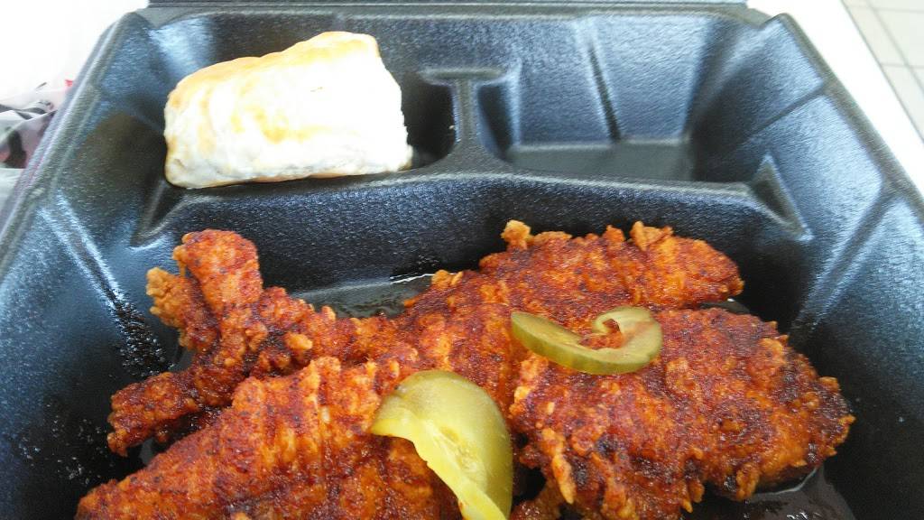 KFC | restaurant | 3415 W Camp Wisdom Rd, Dallas, TX 75237, USA | 9723883907 OR +1 972-388-3907