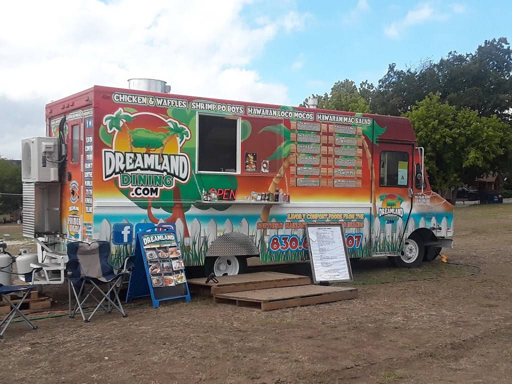 Dreamland Dining | restaurant | 1446 River Rd, Canyon Lake, TX 78132, USA | 8308371007 OR +1 830-837-1007