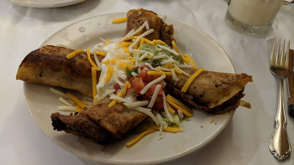 Samanthas Restaurant | restaurant | 631 University Blvd E, Silver Spring, MD 20901, USA | 3014457300 OR +1 301-445-7300