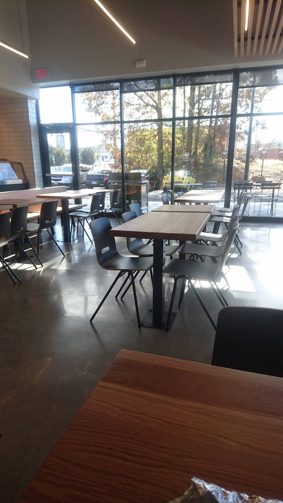 Chipotle Mexican Grill | restaurant | 1527 E Innes St, Salisbury, NC 28144, USA | 7046360181 OR +1 704-636-0181