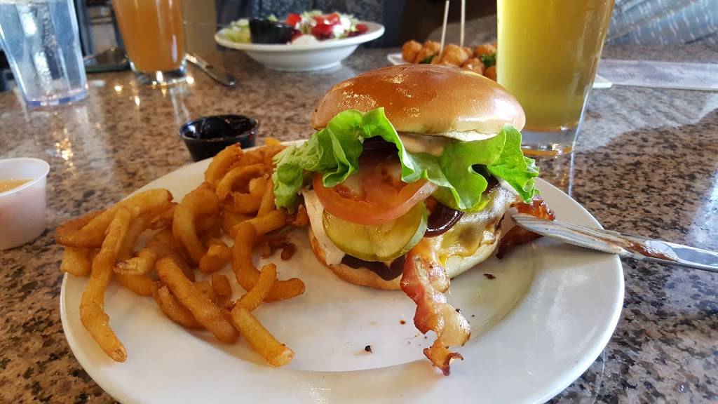 The Boulevard Bar & Grille | restaurant | 2154 Middle Tennessee Blvd, Murfreesboro, TN 37130, USA | 6156248002 OR +1 615-624-8002