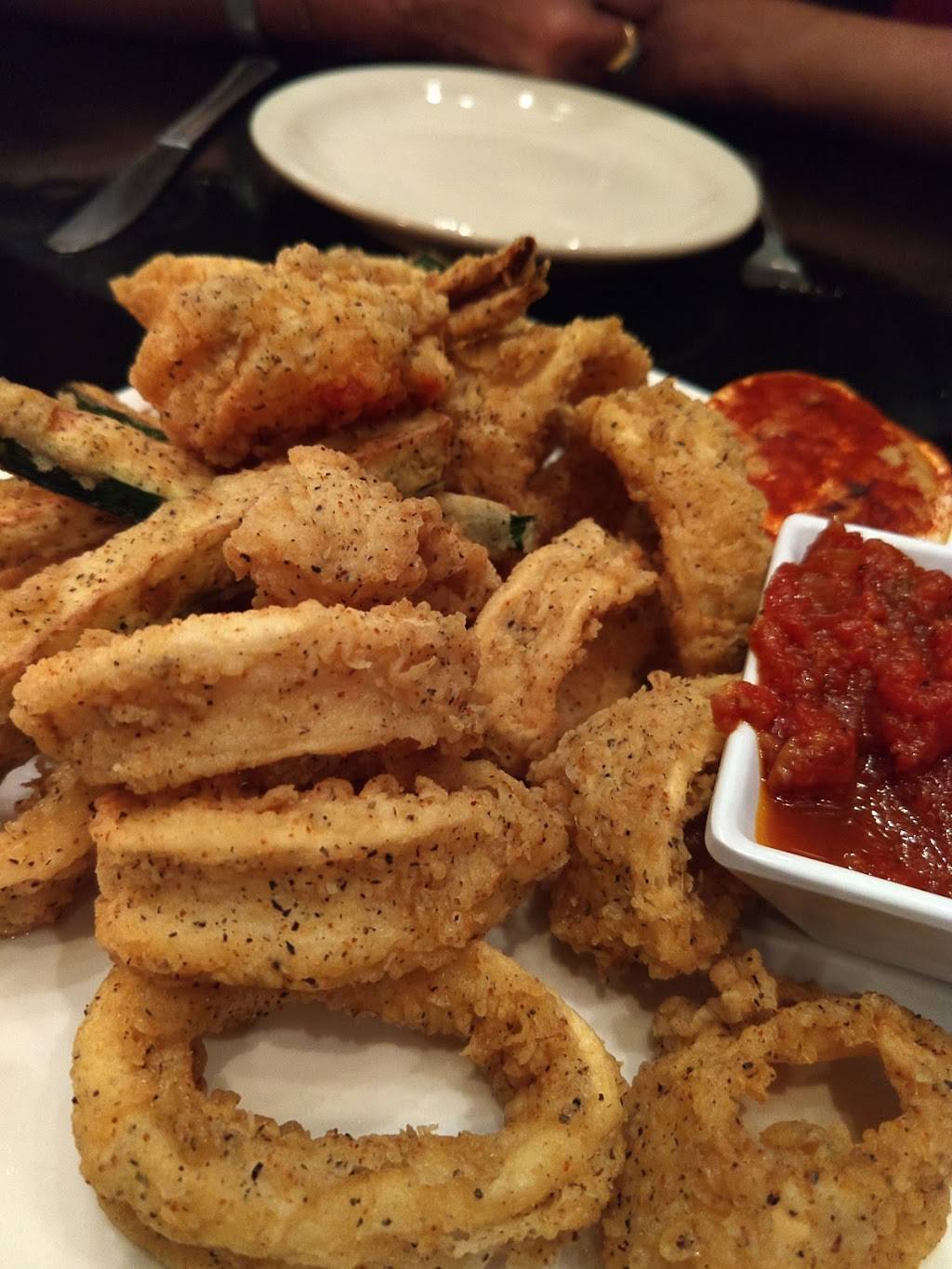 Coal Vines | restaurant | 1251 E Southlake Blvd #301, Southlake, TX 76092, USA | 8173100850 OR +1 817-310-0850