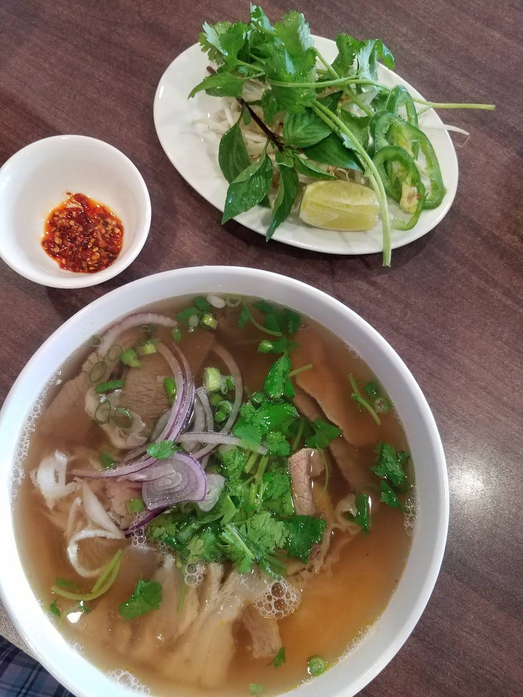 Pho I-10 | restaurant | 1045 Blalock Rd #180, Houston, TX 77055, USA | 3464445617 OR +1 346-444-5617